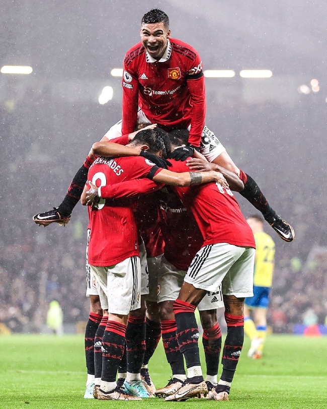 應這一突如 應這一突如